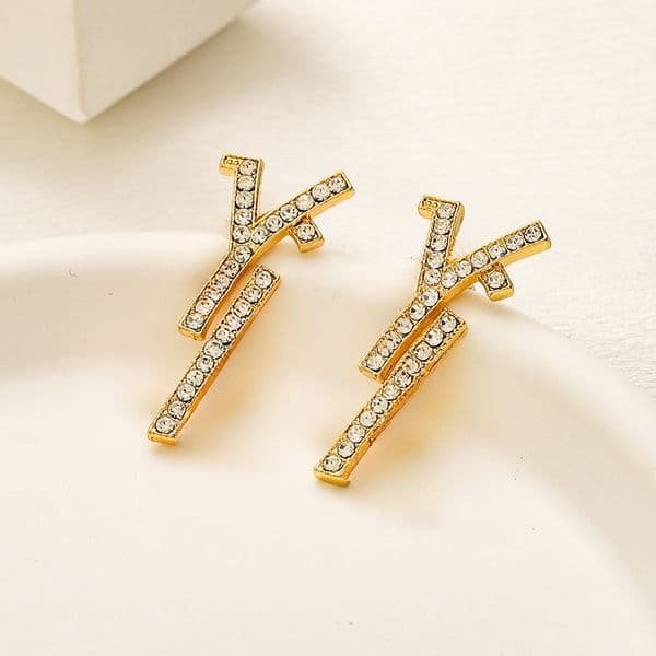 Luxury Brand Designers Letters Stud 18K Gold Plated Designer Jewelry Women Crystal Rhinestone Pearl Earring Wedding Party