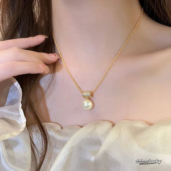 Golden Slim Waist Full Dia Pearl Necklace For Women 2025 Highend Light Niche Sweater Chain Jewelry 250728 ddmyLucky