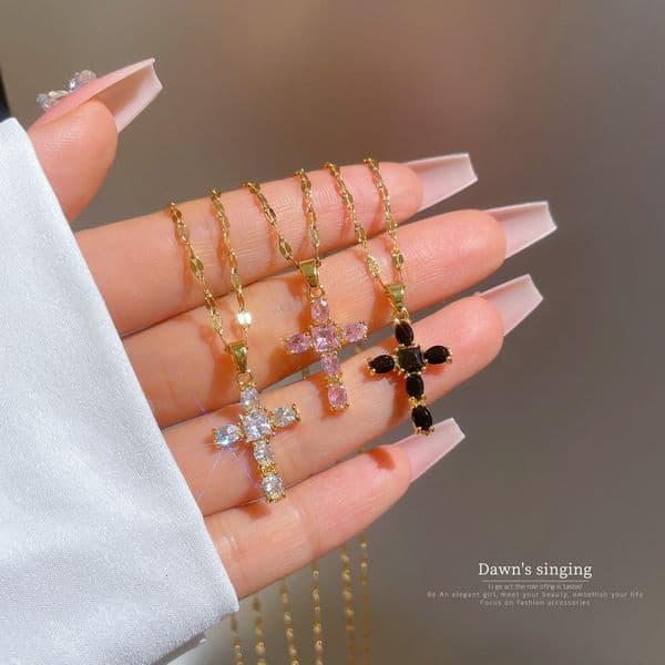 Light Zircon Cross Exquisite Micro Inlaid Necklace for Women Fashion Trend Collarbone Chain