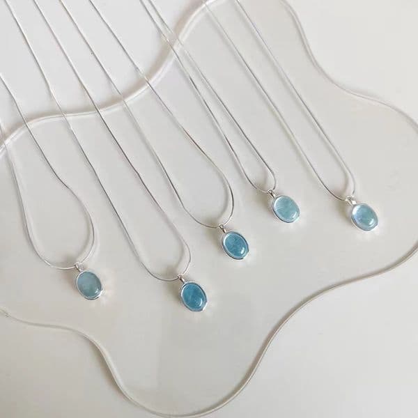 S Pure Sier Aquamarine Oval Necklace for Women, Light Unique Design, Ins Style Snake Bone Pendant Clavicle Chain