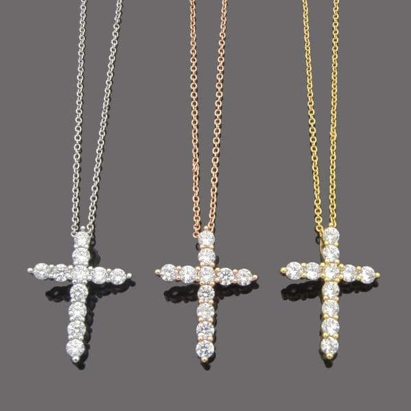Fashion Full Diamond Cross Necklace Mens Cross Pendant Necklaces T Letter Designer Necklace Jewelry For Womens