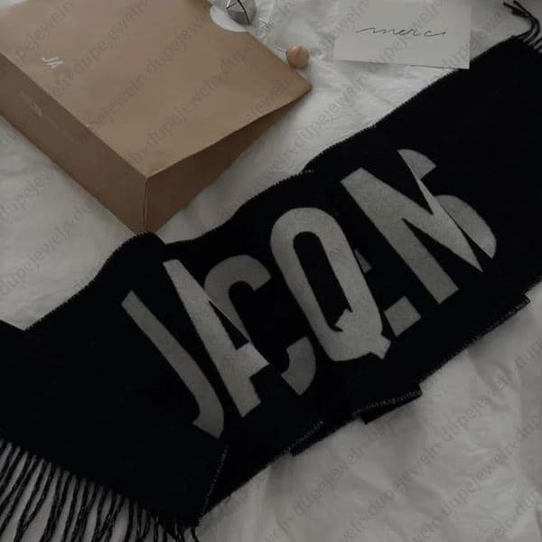 Wool Scarf Luxury Designer Scarf For Women Fringed Jacquard Knit Wool Scarf Real Virgin Wool Thick Scarves Winter Black Grey Beige Fashion Ladies Outfit
