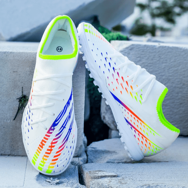 New Men Unisex Soccer Shoes Professional Breathable Indoor Turf Outdoor Long Spikes Futsal Football Boots Training Comfortable