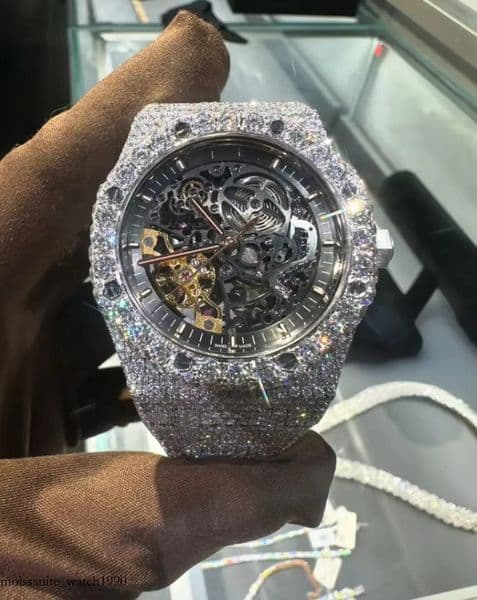High-precision tactical mechanical watch Most Popular Fully Automatic Moissanite Dia Watch Arabic Dial Round Case Band Vintage Style-Sky Drive VVSD