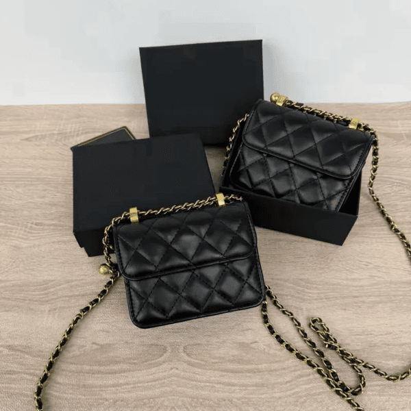 2C Diamond check metal chain shoulder strap Crossbody small square bag packaging VIP Fashion Shoulder Chain Bag match gift box and paper card