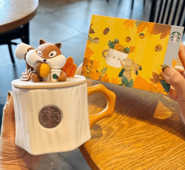 Starbucks 13.2oz Autumn Ceramic Coffee Mug with Cute Squirrel Lid and Gift Card