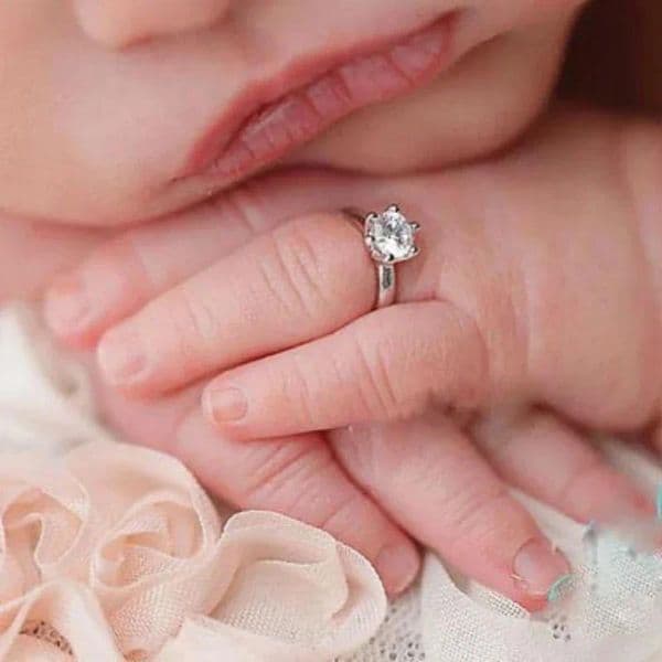 Newborn Photography Rings -Rhinestone Baby Photo Props for Girls Boys -Crystal-like Shimmering Rings for Infant Studio Shoots