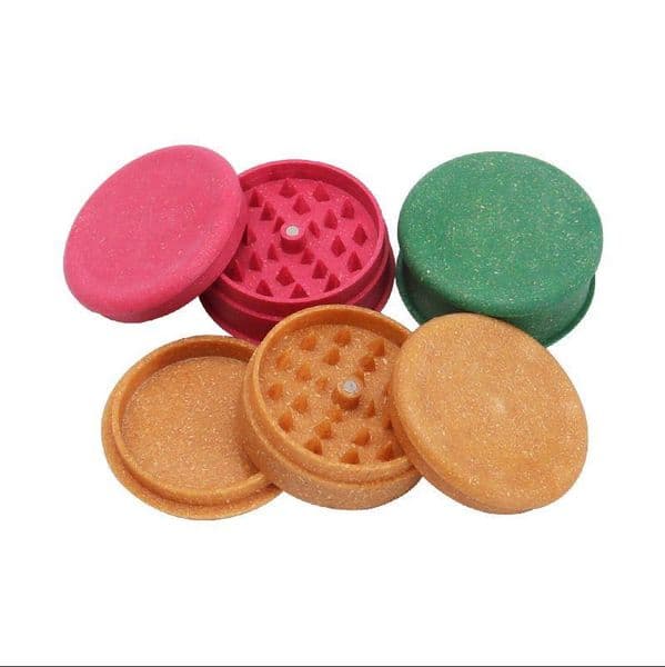 Smoking Pipes New Three Layer Plastic Degradable Material Smoke Grinder with a Diameter of 60mm Plastic Grinder Smoke Set