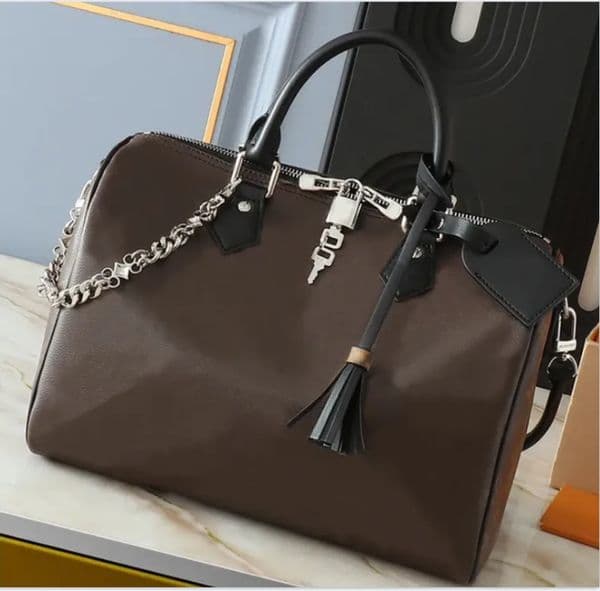 Women trendy tote bag Shoulder bag P9 Designer Weekend bag crossbody Boho Speefhdys Soft Spy30cm Travel handbags Pillow bags Boston Ostrich leather Toron Handle top