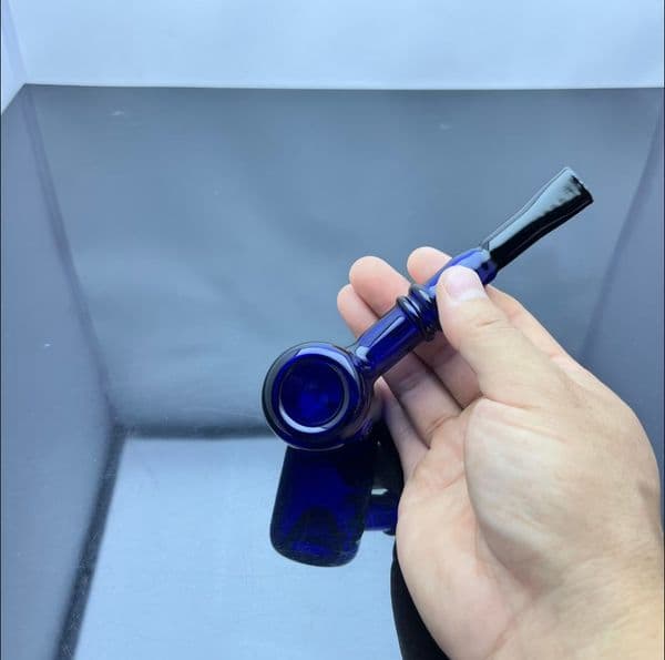 Smoking pipes Ball Glass Oil Burner Pipe Smoking Bowl Classic bongs Colored thickened flat mouthed glass pipe