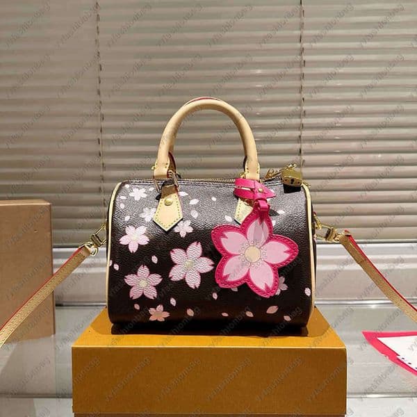 Style Cherry Blossom Murakami Handbags Designer Tote Bag Women High Quality Hobo Shoulder Leather Bucket Bags Purses vvfashionbag