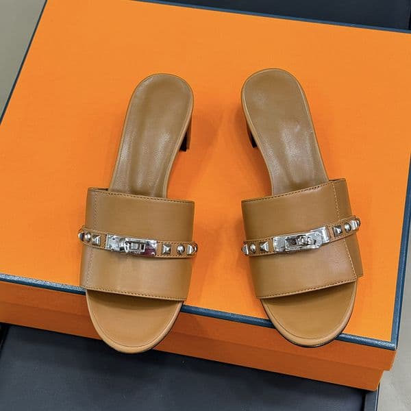 Designer Sandals Classic High heels Fashion Cowhide Slippers with box H34
