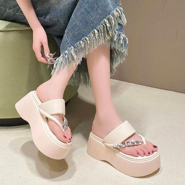 Women Bling Chunky Slippers Summer Ladies Beach Flip Flops Wedges Heels Outside Sandals Woman High Platform Leather Shoes CM Designer Shoes Women Shoes