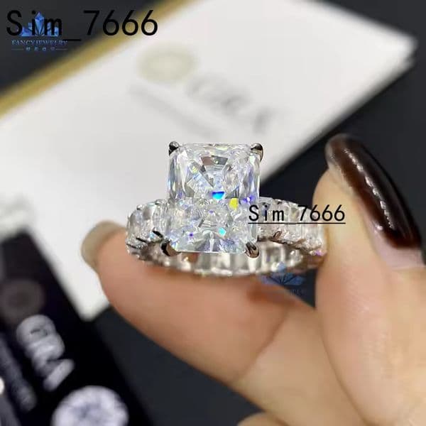 Radiant Ice Cut 1.0ct 2.0ct Moissanite Diamond Ring Au750 18K Gold Solitaire Wedding Engagement for Women
