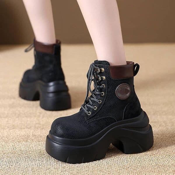 Women New Autumn Winter Leather Mid Calf Boots CM Chunky Heels Motorcycle Boots Woman Thick Bottom High Platform Short Booties Designer Shoes Women Shoes