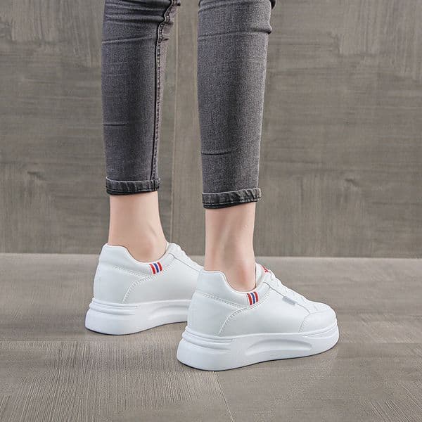 New Product White Sneakers For Women Summer Versatile New Style Height Increasing Women S Shoes White Breathable Platform Thick Soled Sports Casual