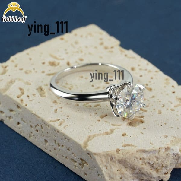 Customize Jewelry GRA Certification 925 Sliver 1ct 2ct 3ct D VVS Round Shape of Classical Moissanite Ring