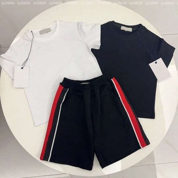 New style Kids Designer Clothes Sets Boys Girls Tracksuit Toddlers T-shirts Shorts Baby Short Sleeve Tshirts Pants Children Brand Clothing Tees Tops Black White y4GR#