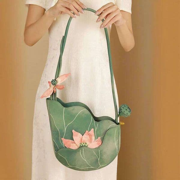 Chinese Style Shoulder Women Exquisite Floral Embroidery Original Designer Handbag 2025 New In Elegant Fashion Female Bags Luxury Bag