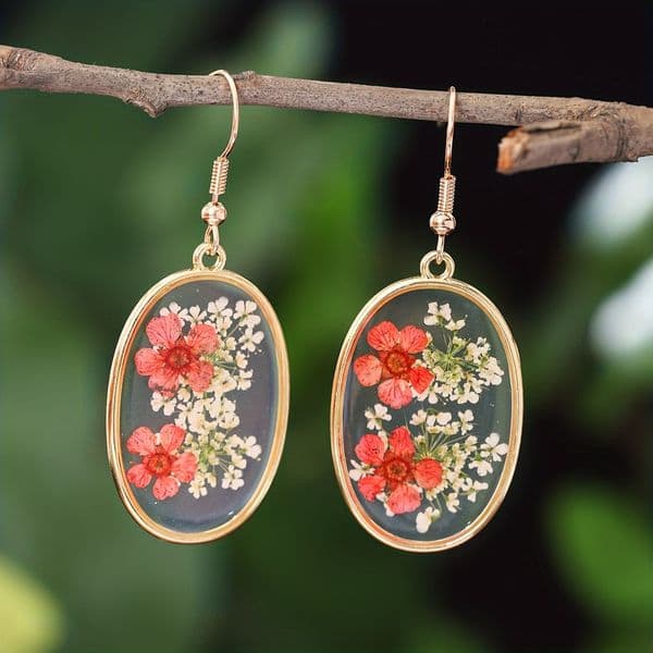 Plant Oil Drop Small Clear Simple Artistic Handmade Resin Dried Vacation Wedding Oval Eternal Flower Earrings Pastoral Garden Series Gift Spring Outing Photo