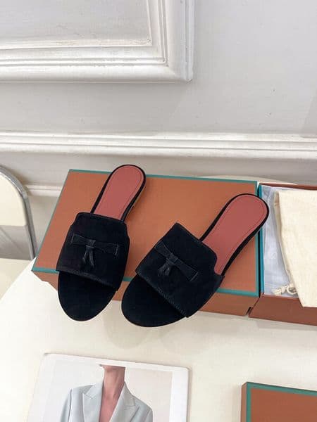 26Ss Women's Suede Flat Slippers Metal Clasp Mule Fish Mouth Summer Sandals Solid With Box