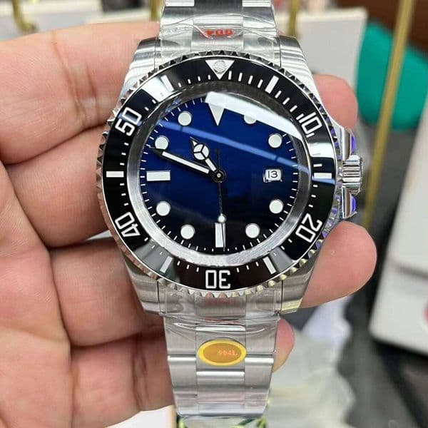Men's Stylish Business Casual Mechanical Watch with Scratch-resistant Mirror and Stainless Steel Strap