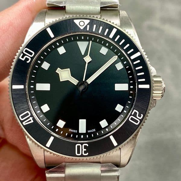 ZF Factory 39MM Black Best Edition Titanium Alloy Case A2824 Automatic Mechanical Movement Folding Buckle Waterproof Luminous Function Unisex Watch