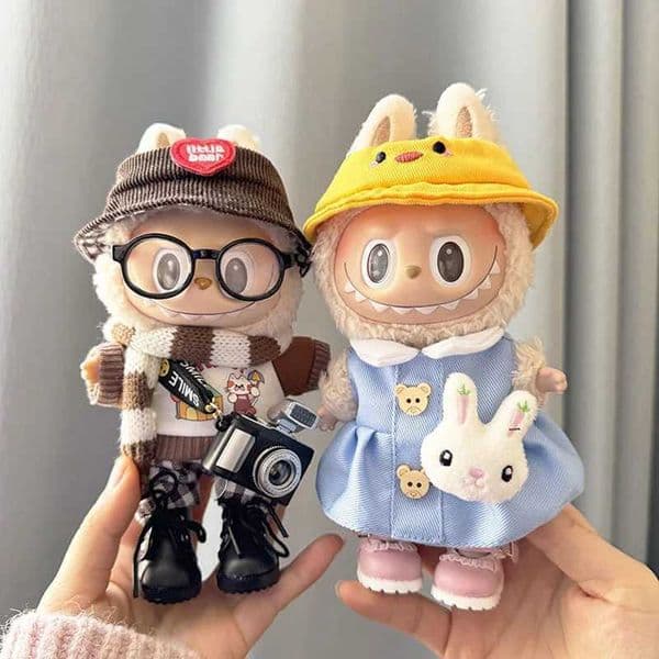 17cm Labubu Clothes Korea Kpop Vacation Cat Suit Small Leather Shoe Camera Sitting Party Kindergarten Cute Outfit Accessories X250311