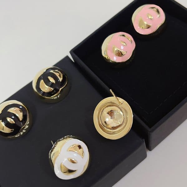 High Quality Crystal Earrings Gold Plated Pearl Ear Stud Stainless Steel Round Geometric Famous Women Earring Wedding Party Jewelry Gifts New Styles Who