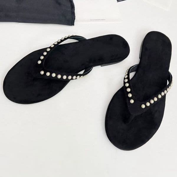 woman slippers beach designer shoes Summer women shoe pearl beach Slides letter Flat slipper womens Metal button sandals Lazy lady Flip flops size 35-40-41 with box