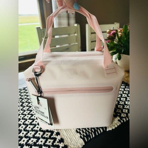 Lunch Bags All Day Julienne Mini Soft Cooler Box Carry-All for 40oz Tumblers Cup Crossbody Bag with Phone Pocket for Cups Accessories US Stock