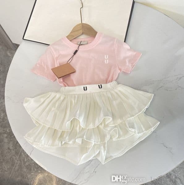 Kids Designer Clothes Cute Sweet Baby Girls Luxury Two Piece Skirt Set 2025 Fashion Children Clothing Dres Sets Short Sleeve Pullover T-shirt Pleated Cake