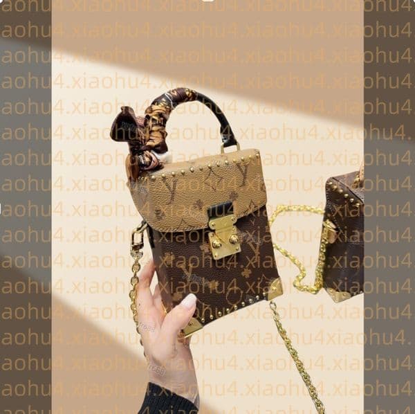 Real Leather Women Handbags Designer Bags 100% High quality Women Shoulder Bag Chain Crossbody Classic style Messenger Bags Trunk Evening small box