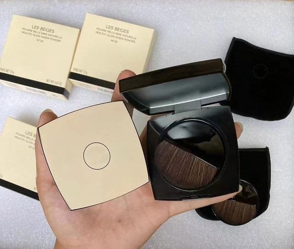New Designer Brand Jelly Face Powder Foundation Makeup Healthy Glow Sheer Powder With Brush Face Setting Powder Super Fine Powder Texture Oil-Control