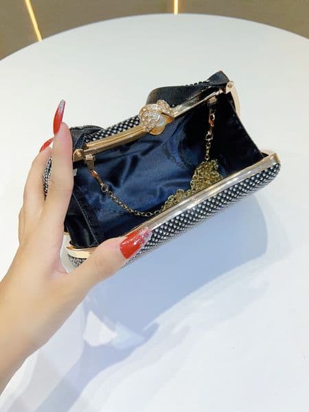 S07 Chic Vintage-Inspired Evening Clutch with Rhinestones - Shimmering Diamond Shoulder Purse