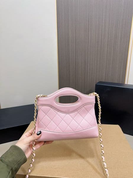 Luxurious Designer Crossbody Bags Tote Bag Womens Fashion Handbags Clutch Leather Totes Mini 31Bag Ladies Party Shoulder