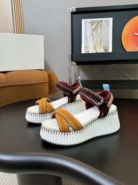 designer Sandal platform womens shoes summer fashion casual Sandals Belt buckle heels Leather woman Thick soled shoe Loafers women shoes Large size 35-40-42 With box