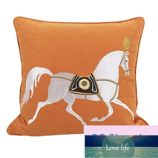 Share to be parer Pillow Case 45x45cm Embroidered Horse Throw Cushion Covers Veet Fabric Modern Style Couch Sofa Core home decoration soft garden warm comfort