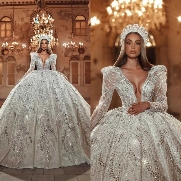 Vintage V Neck Wedding Dresses Ball Gown Customized Sparkling Rhinestone Vestido De Noiva Long Sleeve Lace Bridal Dress