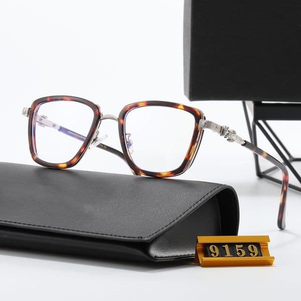 High quality chrome Glasses classic luxury designer heartst logo fashion sunglasses read glasses with glasses box
