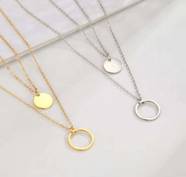 2025 New Simple and Fashionable Women's Jewelry Geometric Round Pendant Gold Plated Stainless Steel Layered Necklace
