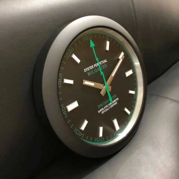 Metal Home Decoration Wall Clocks Luxury Modern Design Quartz Large Wall Watch Stainless Steel With Date Luminous Silent Sweeping Hands Clocks W250924