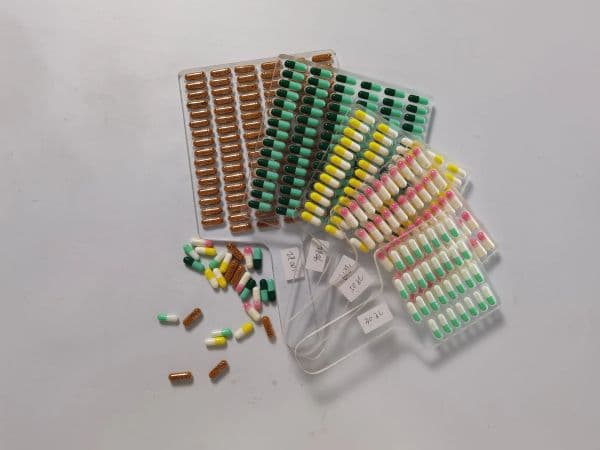 10 30 50 60 90 100 120 Holes Manual Capsule Counter Hand Pill Counting Board Tray Plate For Size 00# 0# 1# 2# 3# 4# 5# LL