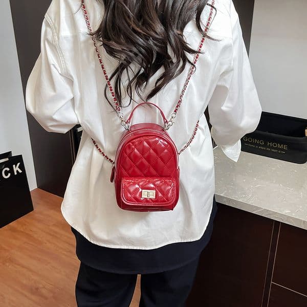 Top brand new free delivery designer bag diamond chain backpack fashionable multifunctional portable shoulder bag crossbody bag new free delivery designer bag