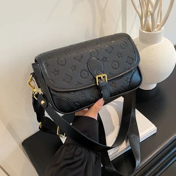 Designer bag fashionable Shoulder bag high-end light luxury retro and fashionable monogram bag classic printed black white pink crossbody bag