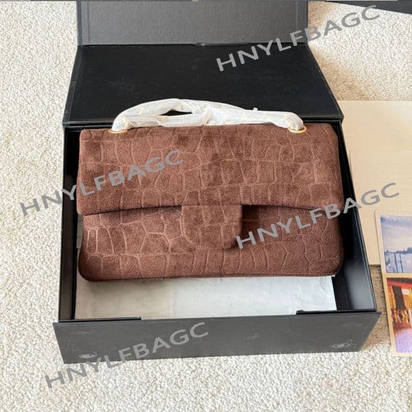 Women Suede Classic Double Flap Bag Stripes Square Patterns Vintage Golden Hardware Matelasse Chain Stylish Designer Shoulder Handbag Crossbody Card Tote 26cm