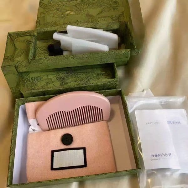 women Designer Brand Wooden Comb Hair Brushes Pocket Wood Comb Massage Paddle Brushes Care Styling Tool Fashion High Quality Fast Ship Women comb