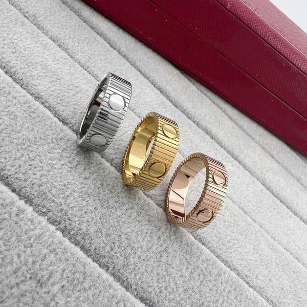 Top Quality Europe America Fashion Style Men Lady Women Stainless Steel Engraved Initials Stripe Plated Gold Screw Love Unlimited Ring US6-US11
