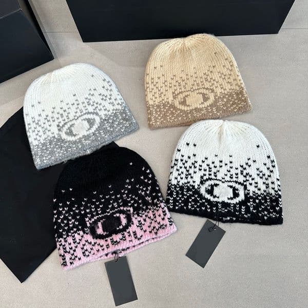 Classic Designer Autumn Winter Beanie Hats Men and Women Cashmere Knitted Hat Letter Beanie Universal Knitted Cap Autumn Wool Outdoor Warm Skull Caps