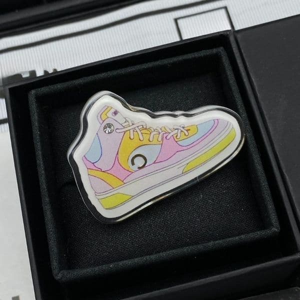 Brooch Women Pins Brooches Copper Pin Acrylic Brooch Christmas Gift Party Fashion Jewelry High Quality Accessories with Box